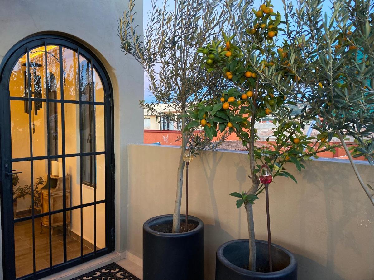 Casa Juana Guesthouse Сан Мигел де Аленде Екстериор снимка